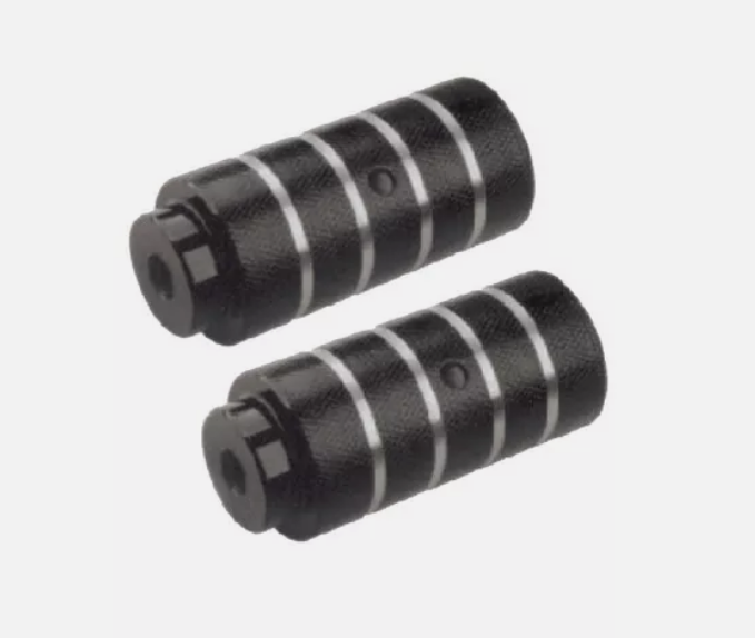 Pair of BMX/FREESTYLE 8mm mvtek footrests