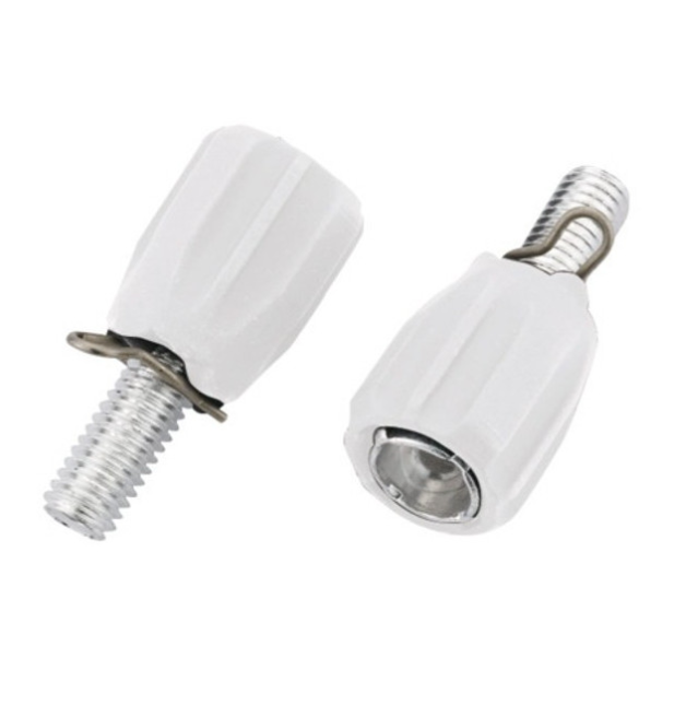 Paar von Regulierungsbehörden im Jagwire -Rahmen