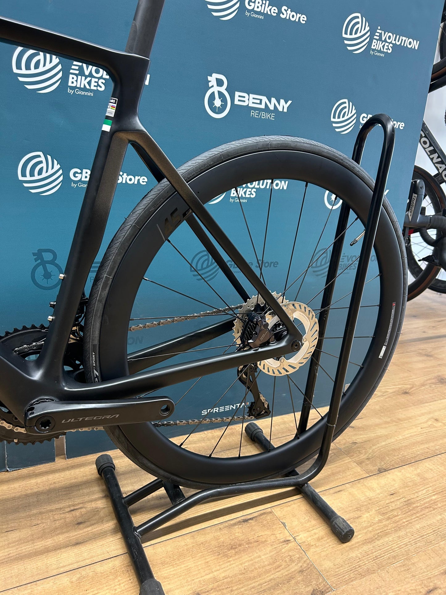 Colnago V4RS VAE Emirates Größe 510 - Demo -Test