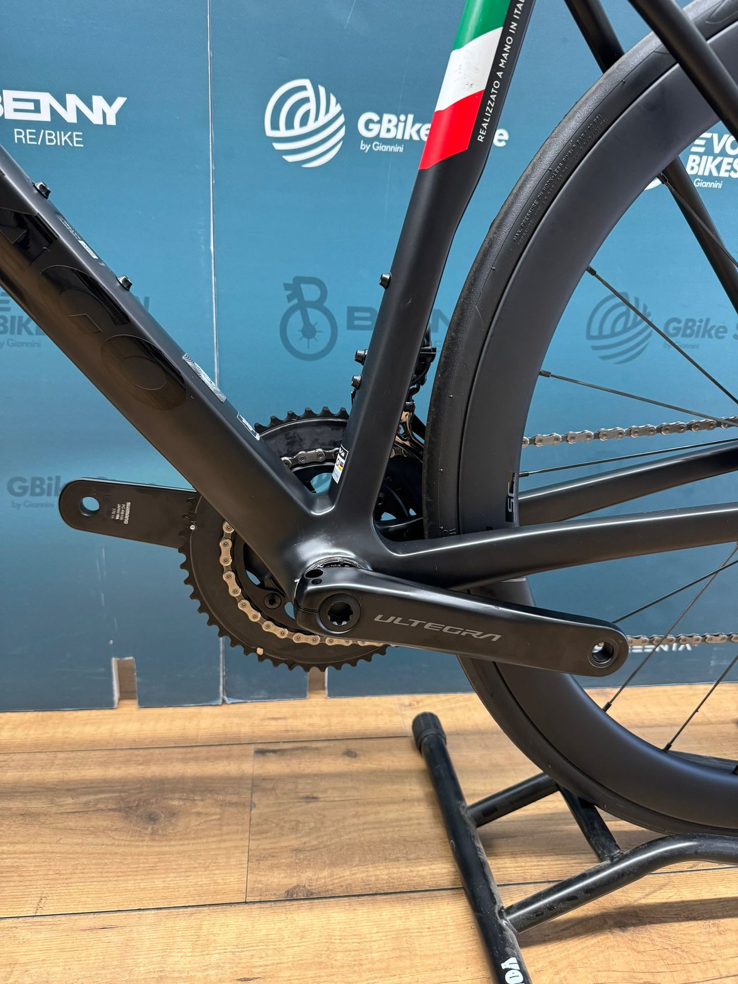 Colnago C68 Road Disc Ultegra DI2 12V Tamaño 45.5 - Usado