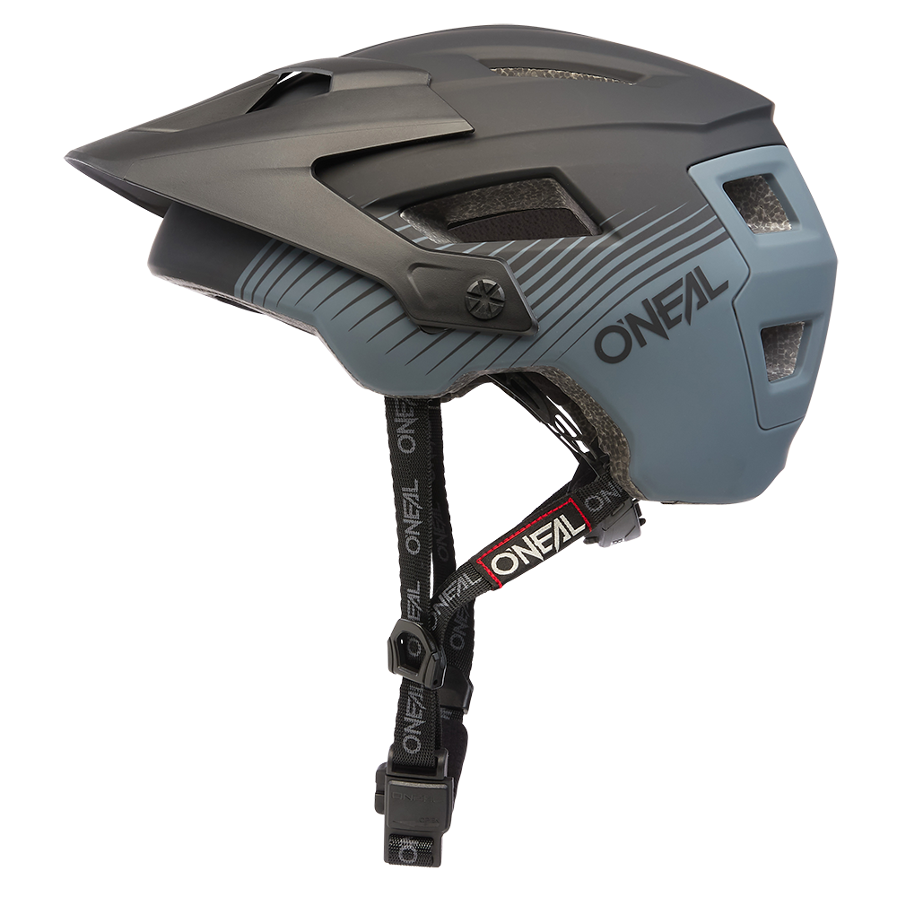 O'Neal Defender Grill helmet