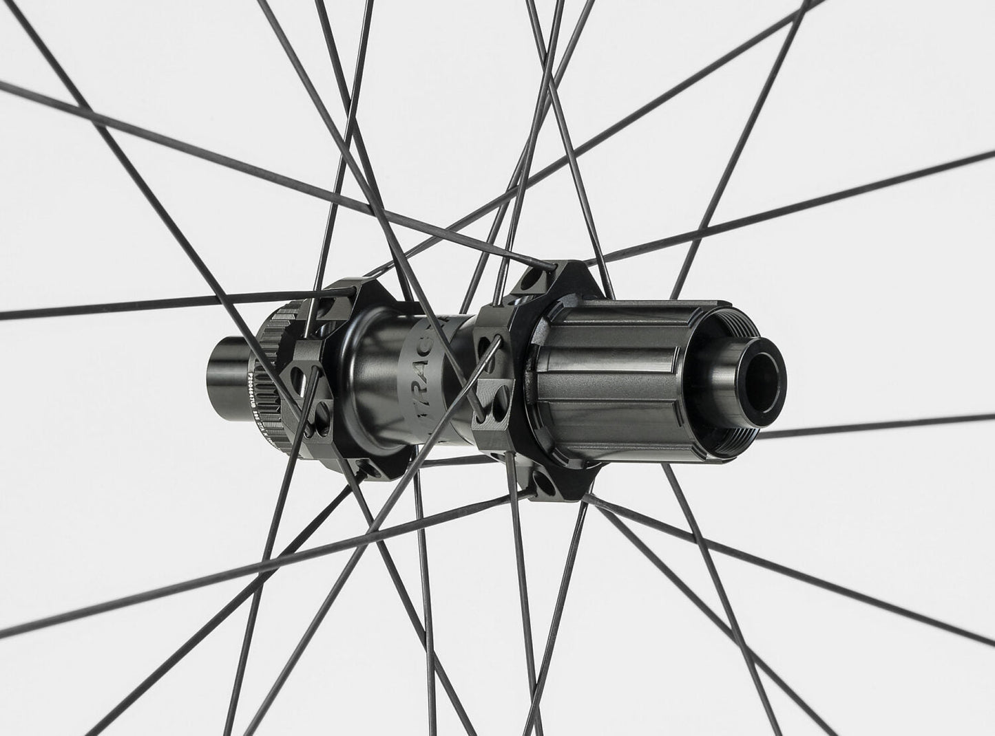 BONTRAGER AEOLUS PRO 37 TLR DISC ROUES