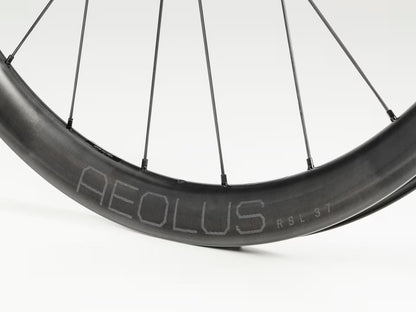 Bontrager Aeolus RSL 37 TLR DISC FEELS