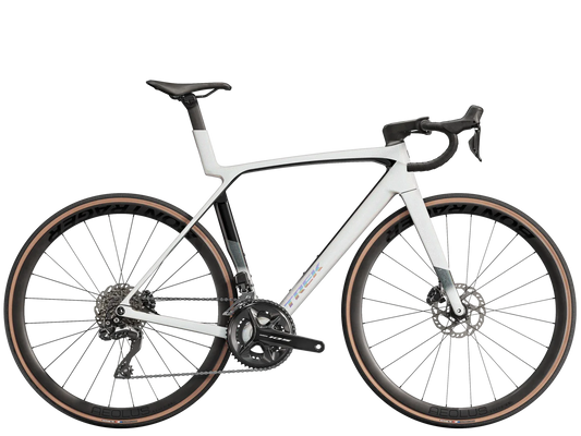 Trek Madone SL 6 stycznia 8 (2025)