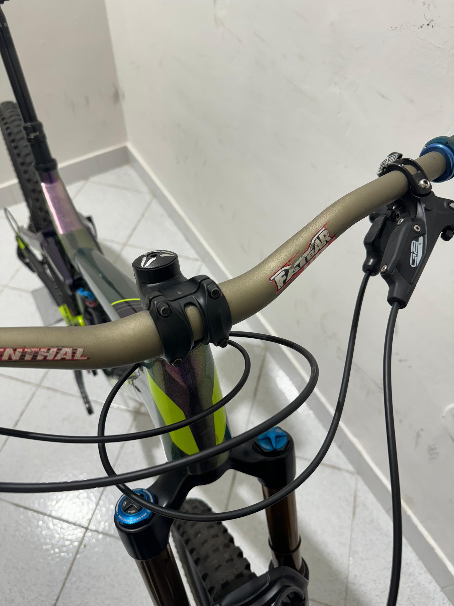 Devinci Split Pivot -Größe L - Gebraucht