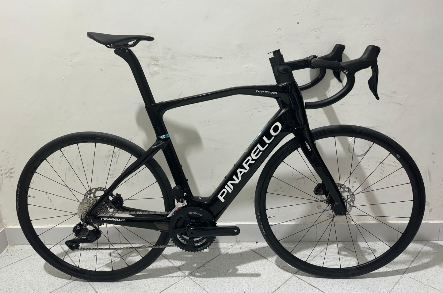 Pinarello Nyro E5 Road 105 z 2 Rozmiar 55 - Demo