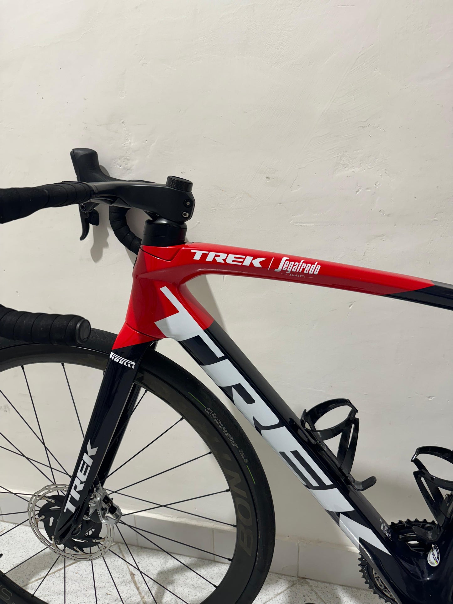 Trek émonda SLR 9 AXS Veľkosť 54 - použitá