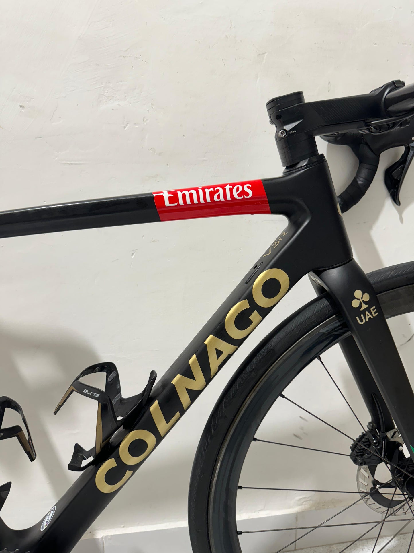 Colnago V3RS Emirates Tamaño 48 - Usado