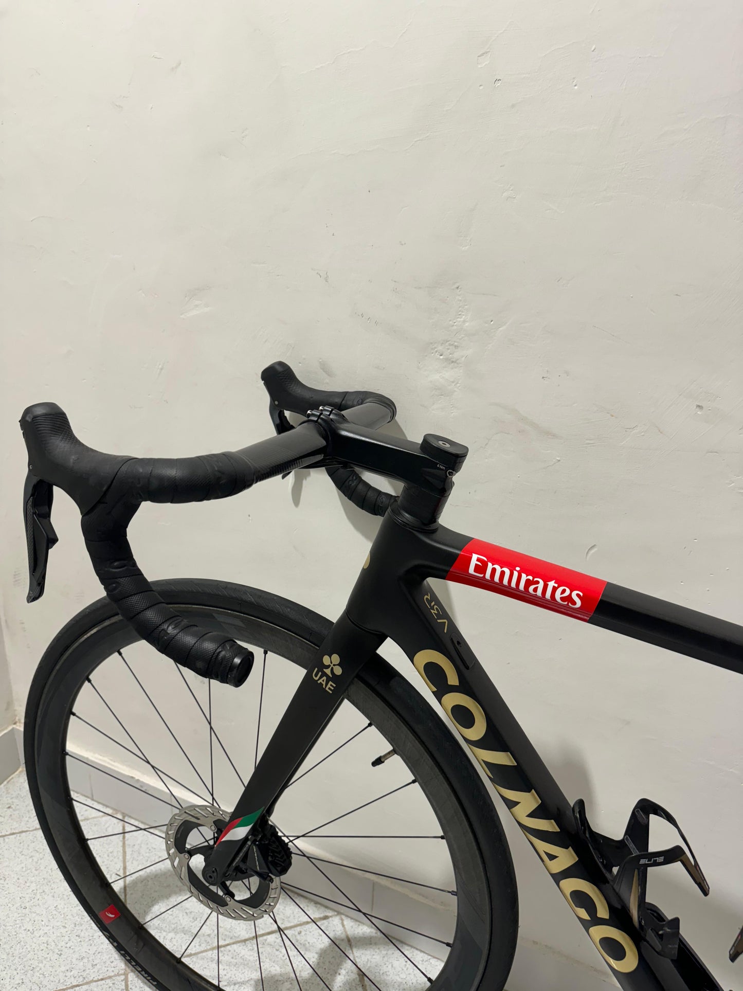 Colnago V3Rs Emirates Taglia 48S - Usata