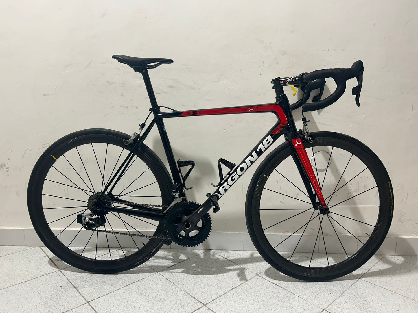 Argon 18 Gallium Red Etap 11V (Randbremse) Schnitte M - Gebraucht