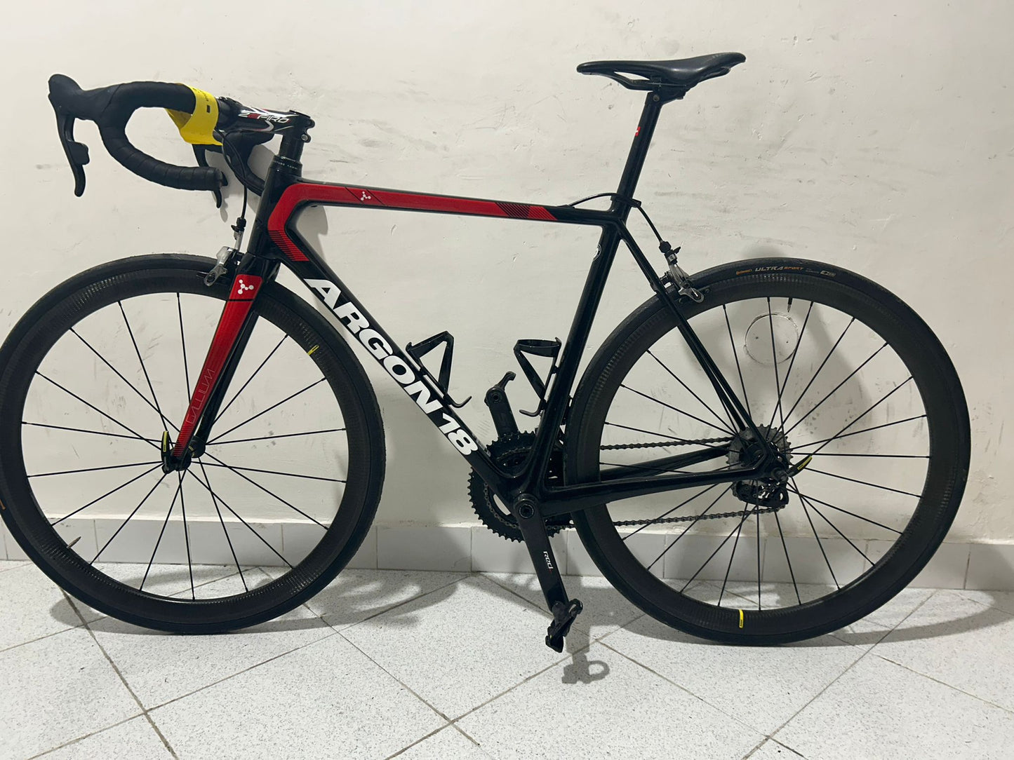 Argon 18 Gallium Red Etap 11V (Randbremse) Schnitte M - Gebraucht