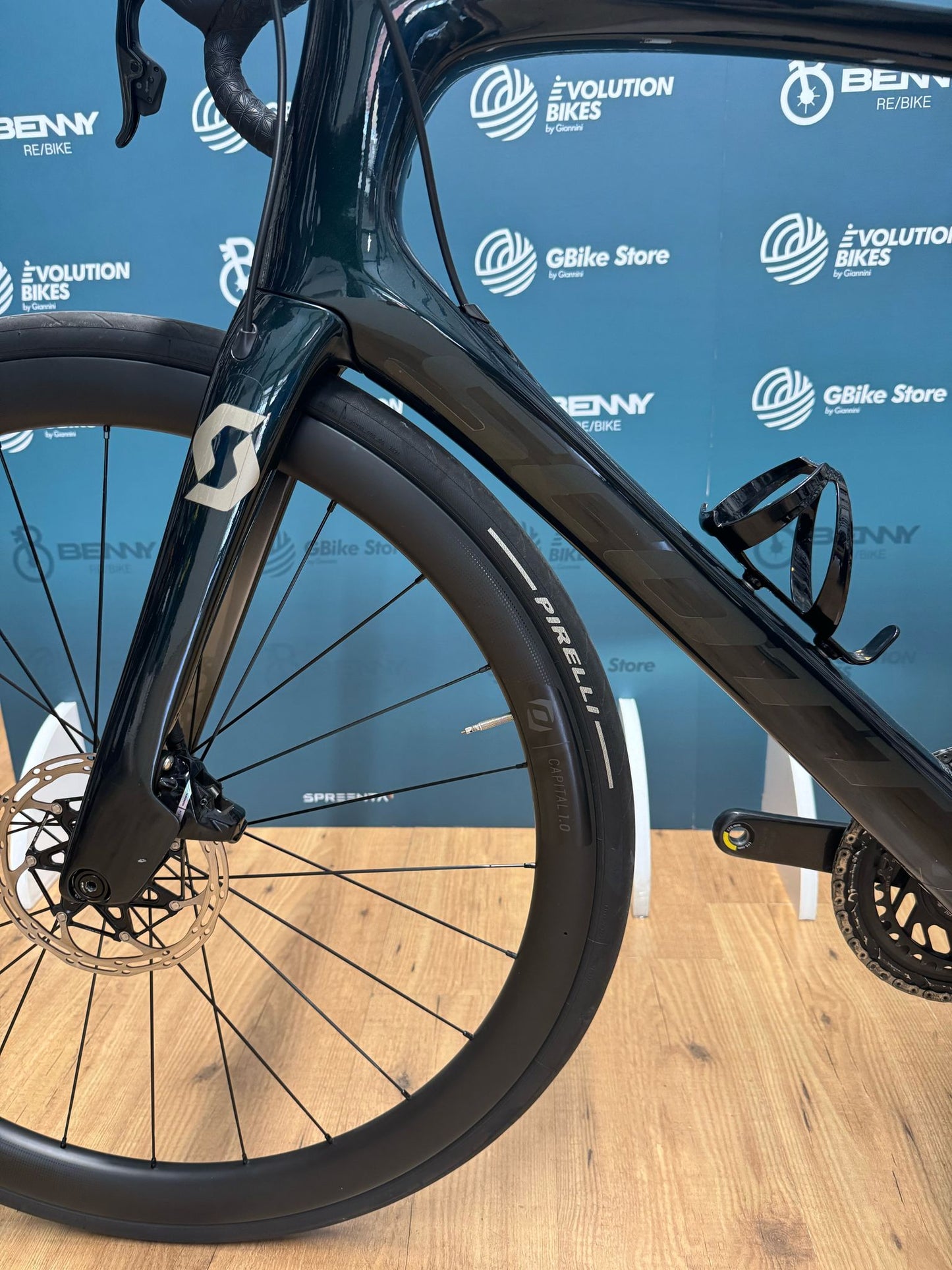 Scott Foil RC 10 AXS Taille L - Utilisé