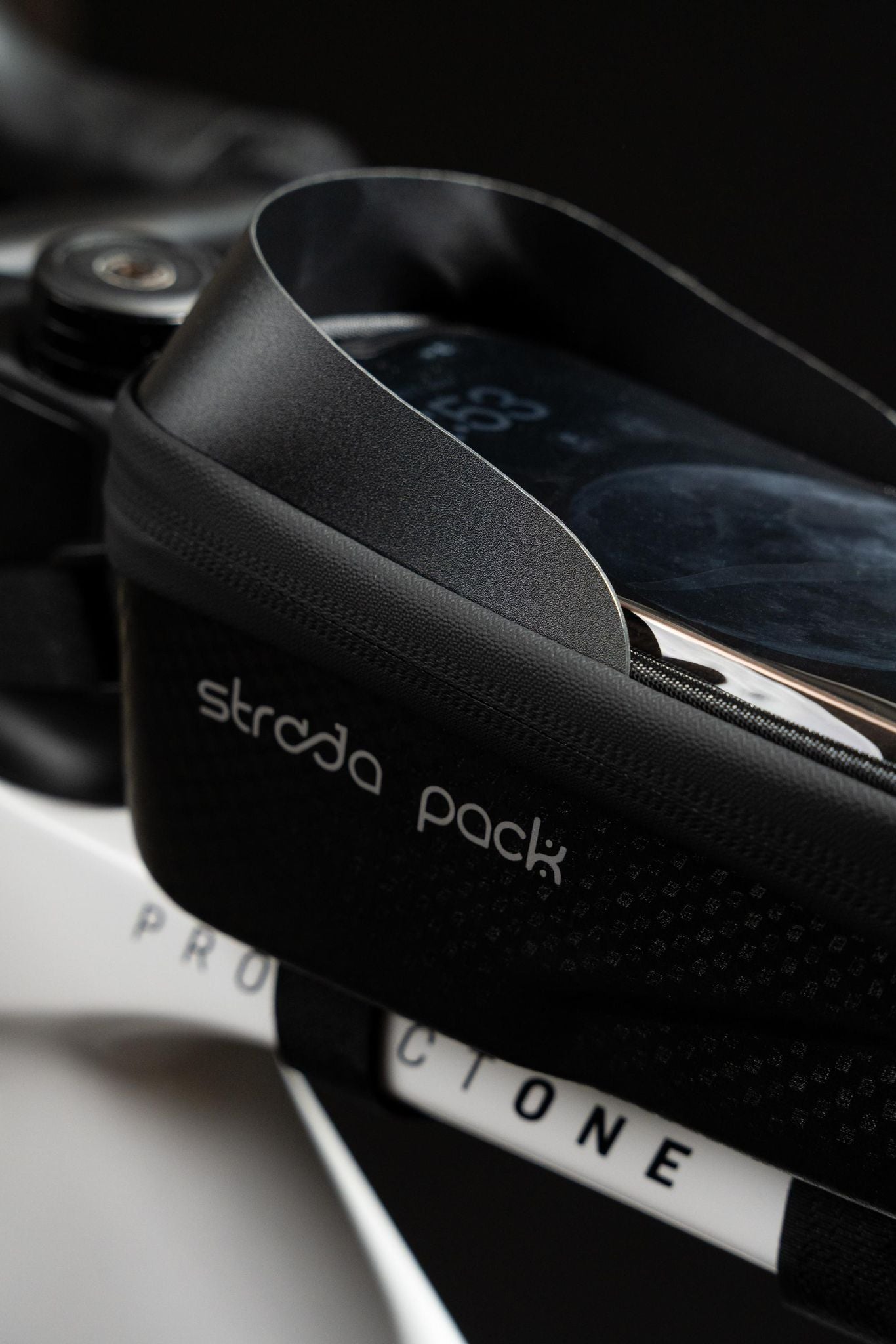 Horizontal storage horizontal pipe