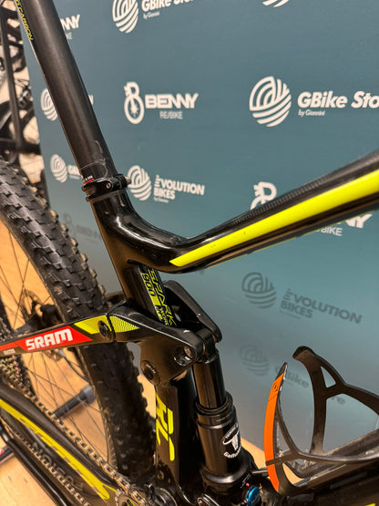 Scott Spark RC 900 World Cup Taglia S - Usata