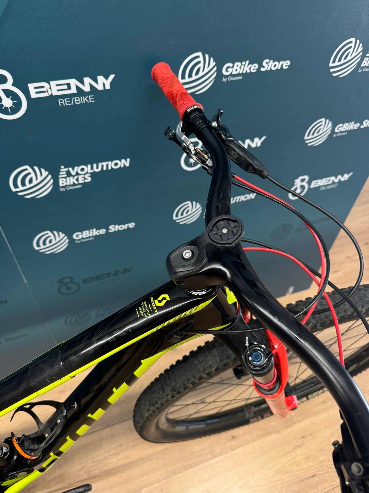 Scott Spark RC 900 World Cup Taglia S - Usata