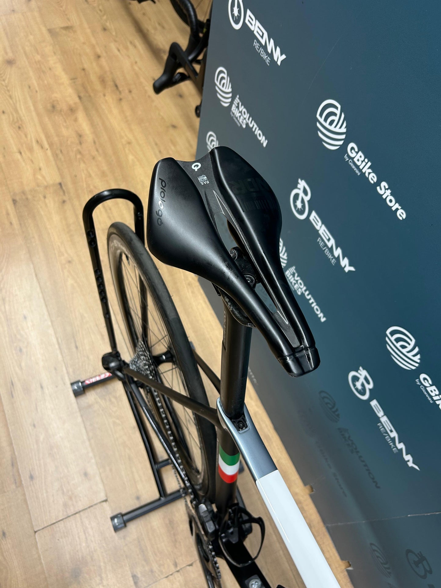 Colnago C68 Campaagnolo Super Record Wireless Size 550 - Usado