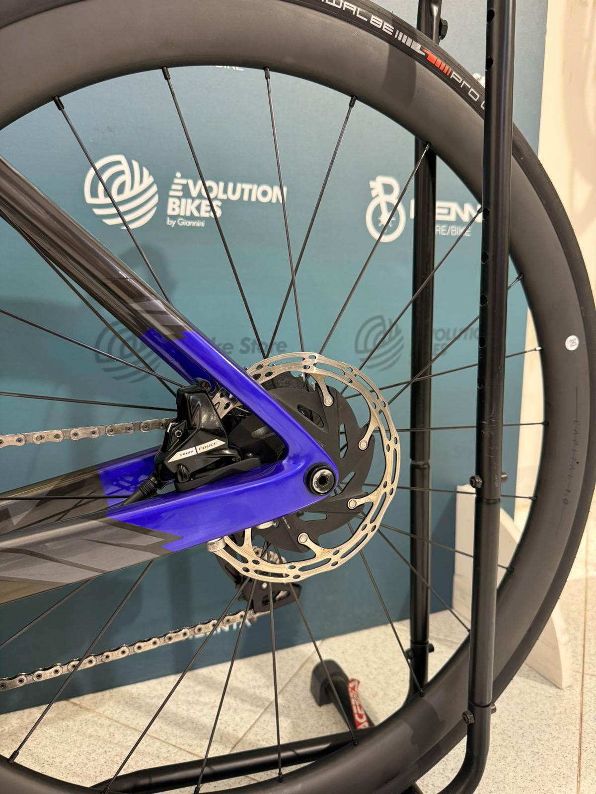 Scott Addict RC Supersonic AXS Tamaño S/52 - Usado