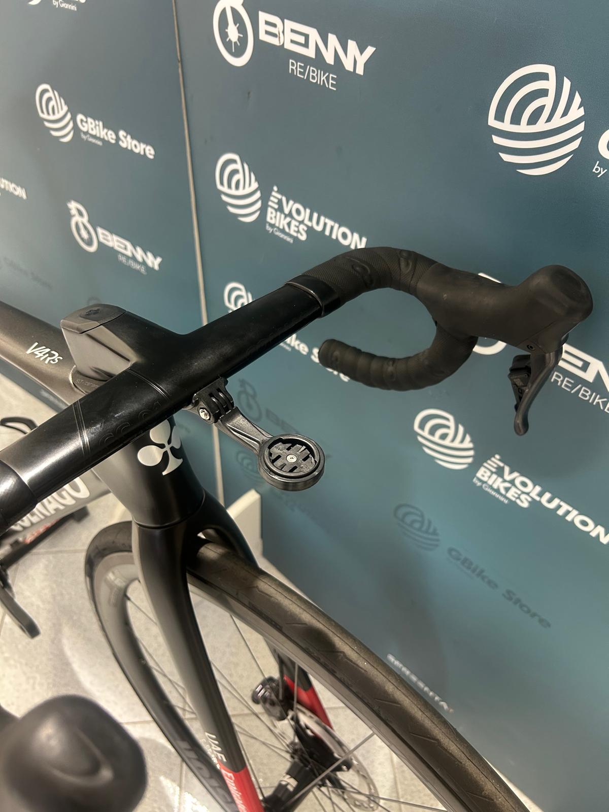 Colnago V4RS Emiratos Árabes Unidos Talla 45.5 - Usado