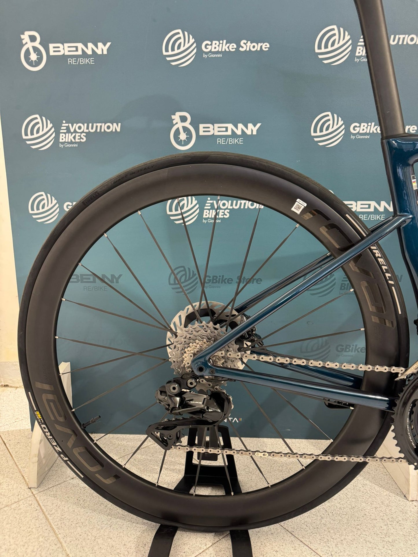 Spezialisiert S-Works Tarmac SL8 Dura-Ace Di2 12v Größe 49 - Demo