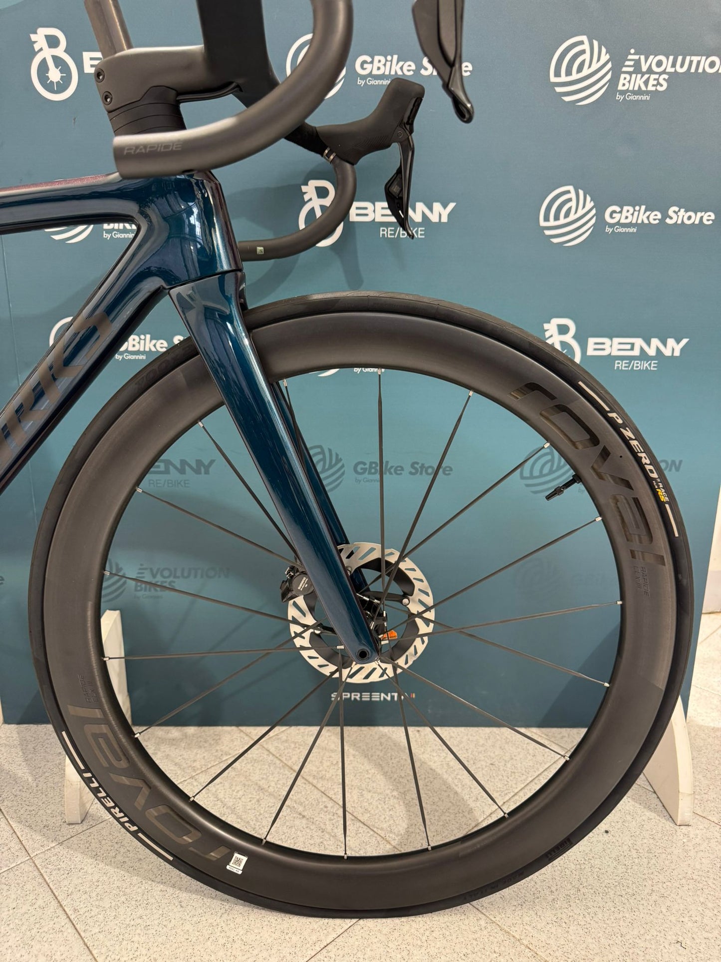 Spezialisiert S-Works Tarmac SL8 Dura-Ace Di2 12v Größe 49 - Demo