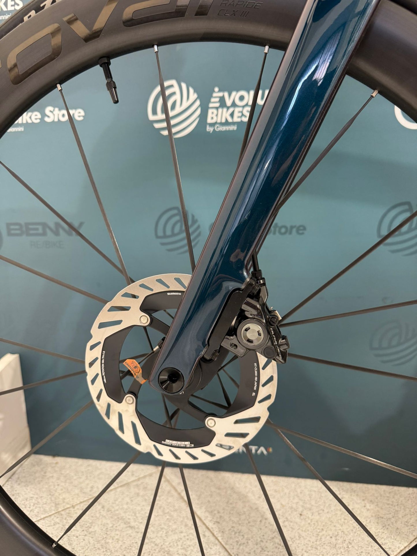 Spezialisiert S-Works Tarmac SL8 Dura-Ace Di2 12v Größe 49 - Demo