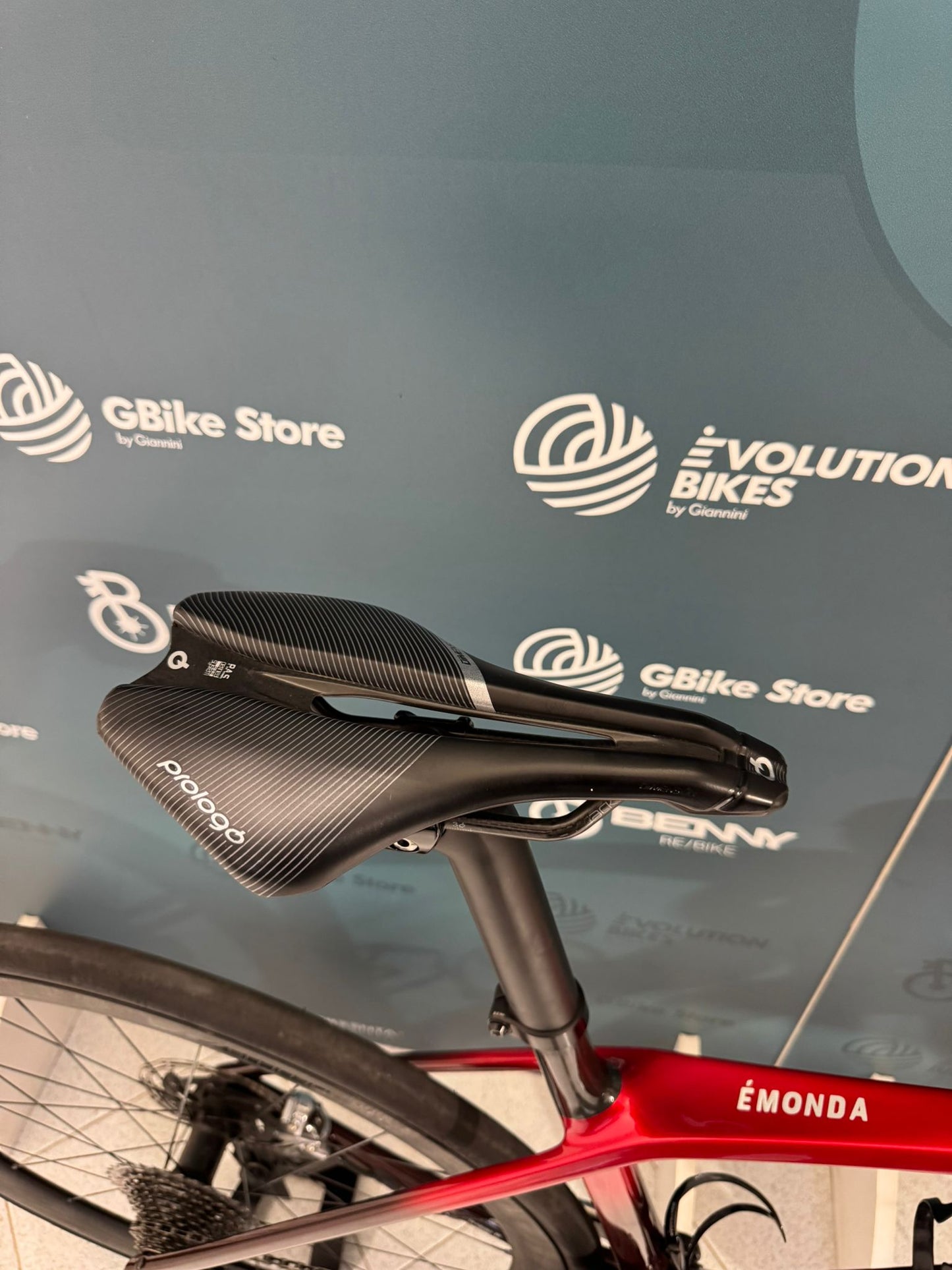 Trek Émonda SLR 9 AXS Size 47 - Used