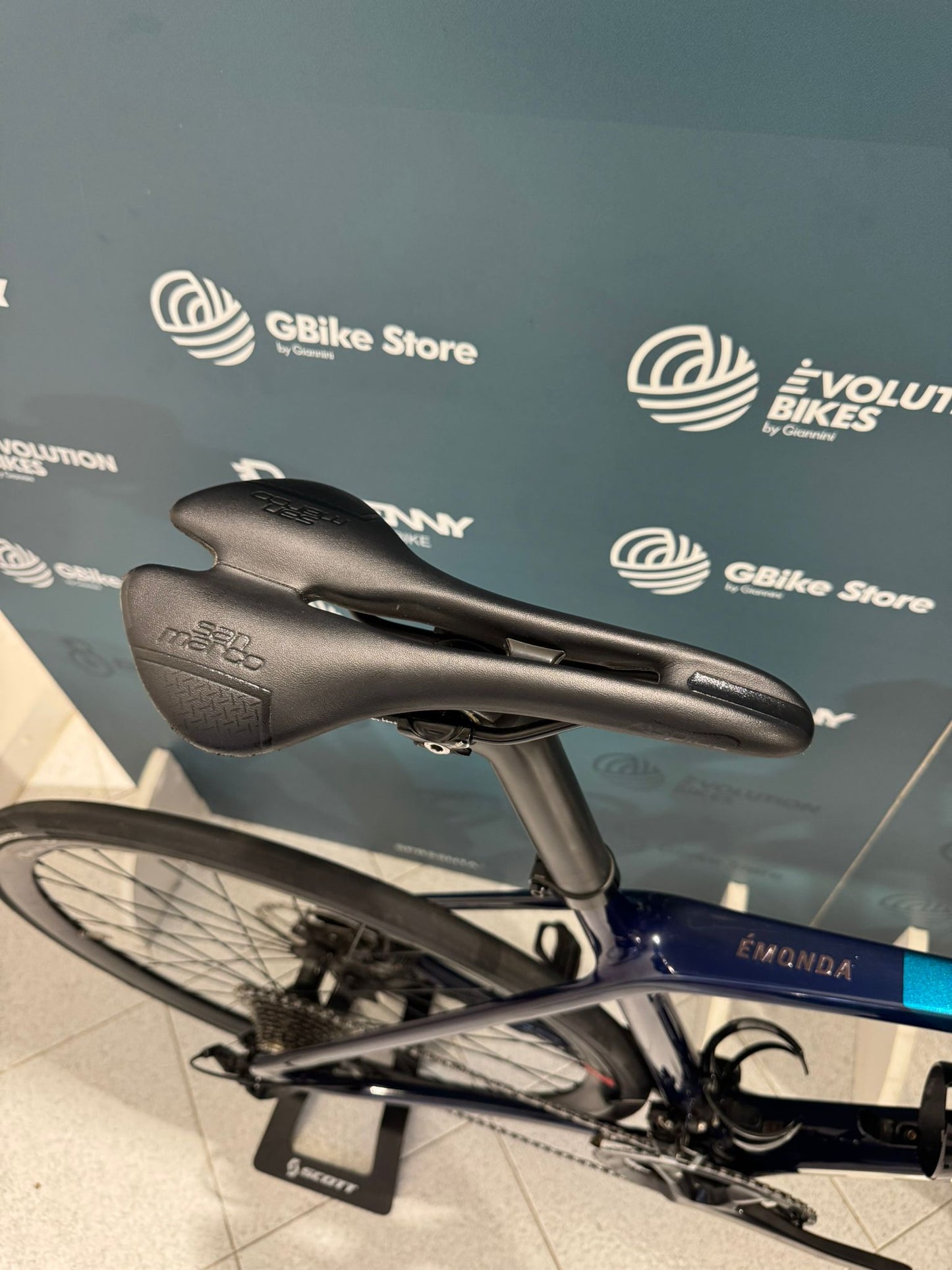 Trek Émonda SL 5 Disque Taille 54 - Usagé