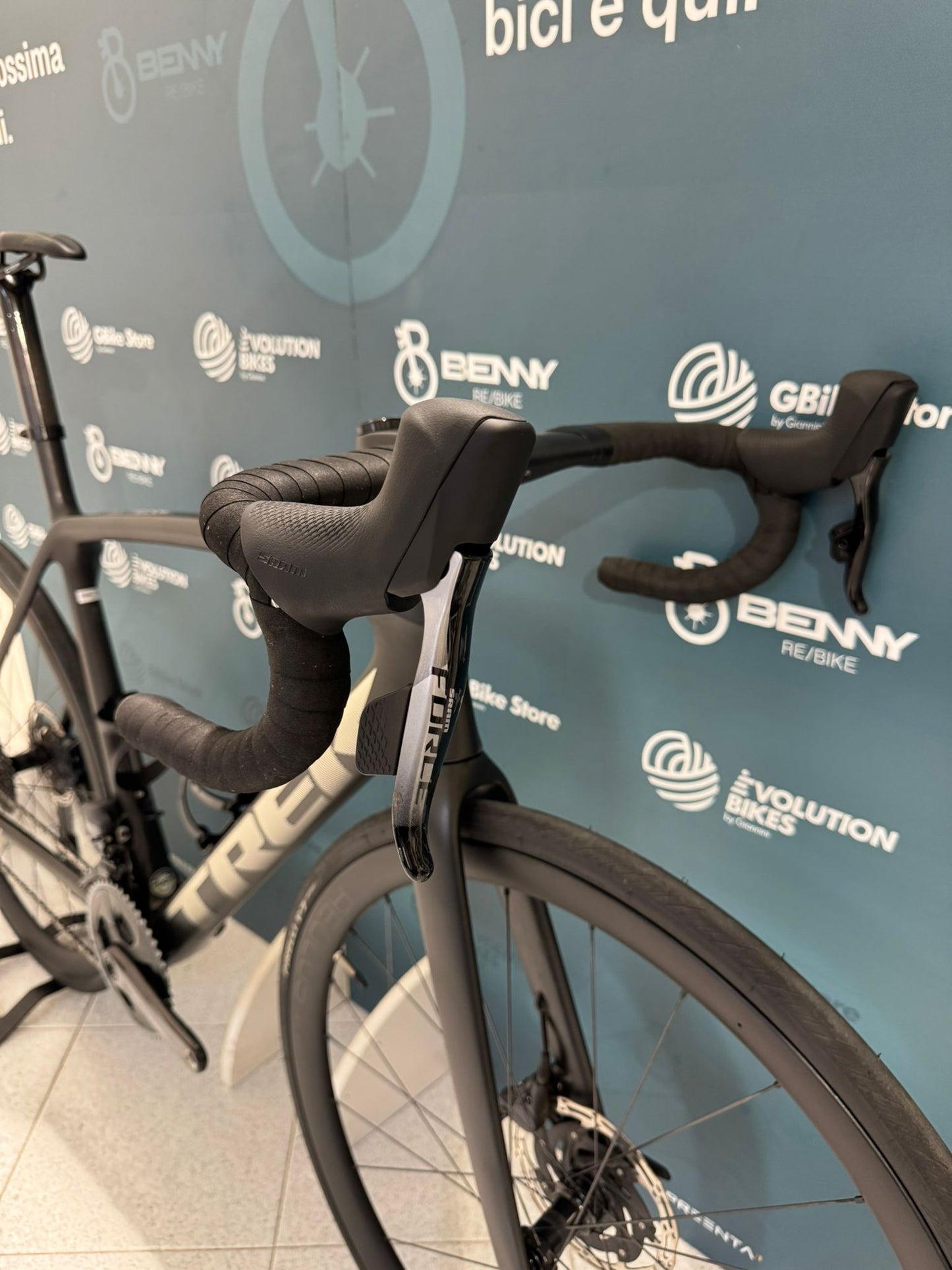 Trek Émonda SLR 7 AXS Size 56 - Used