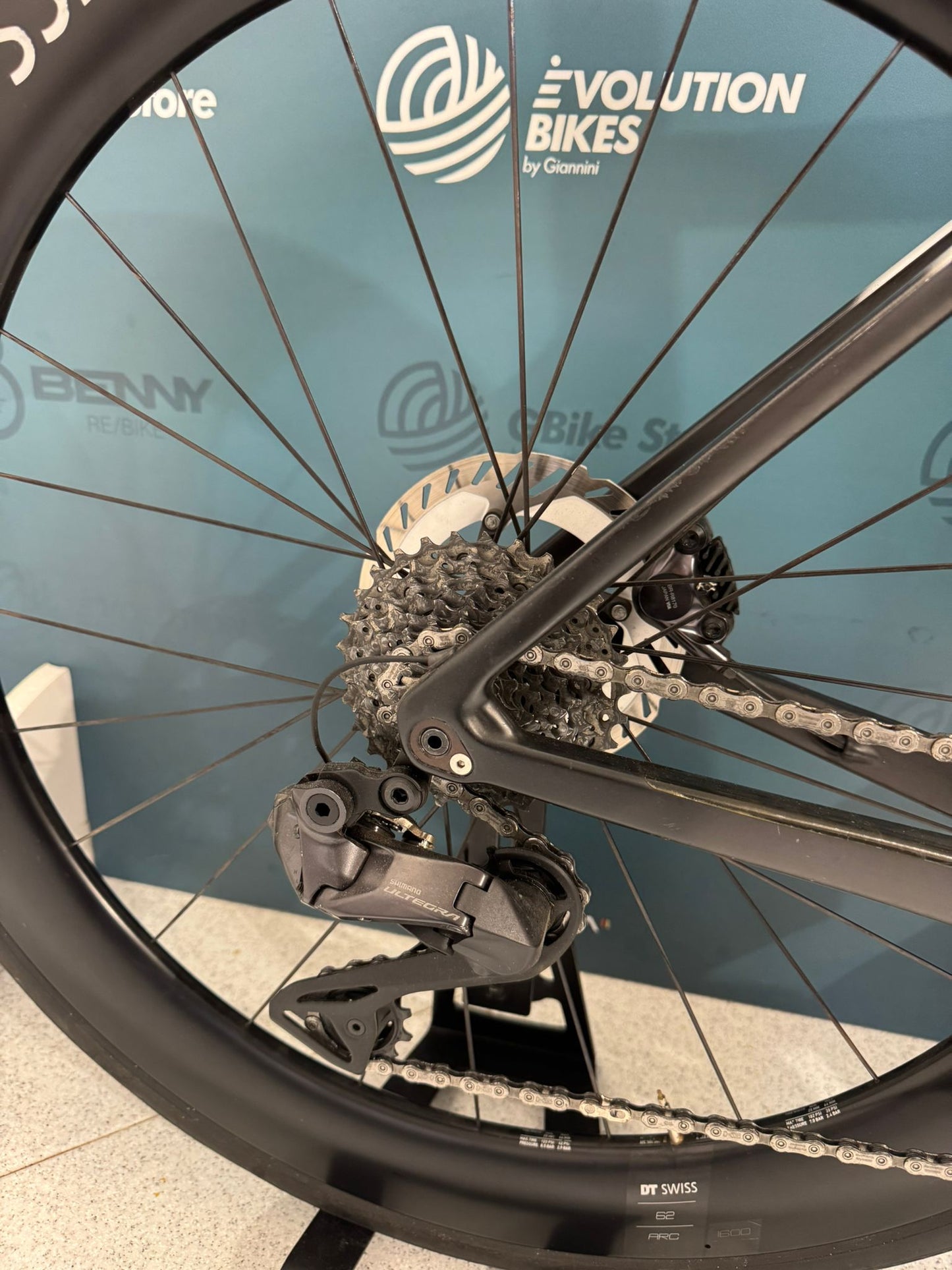 Colnago V3Rs Ultegra Di2 12v Tamaño 48S - Usado