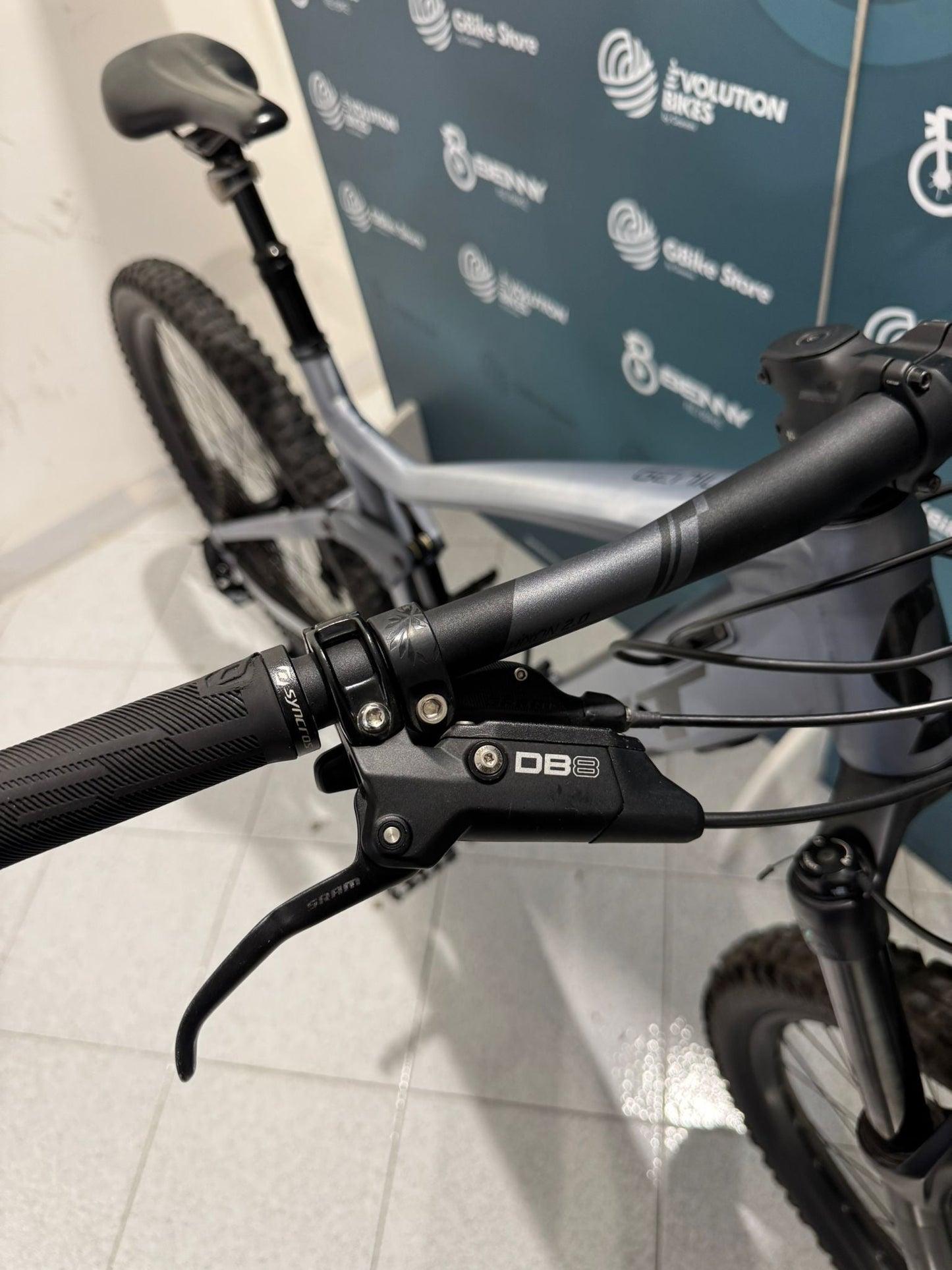 Scott Geniale eRide 930-Größe L - Gebraucht