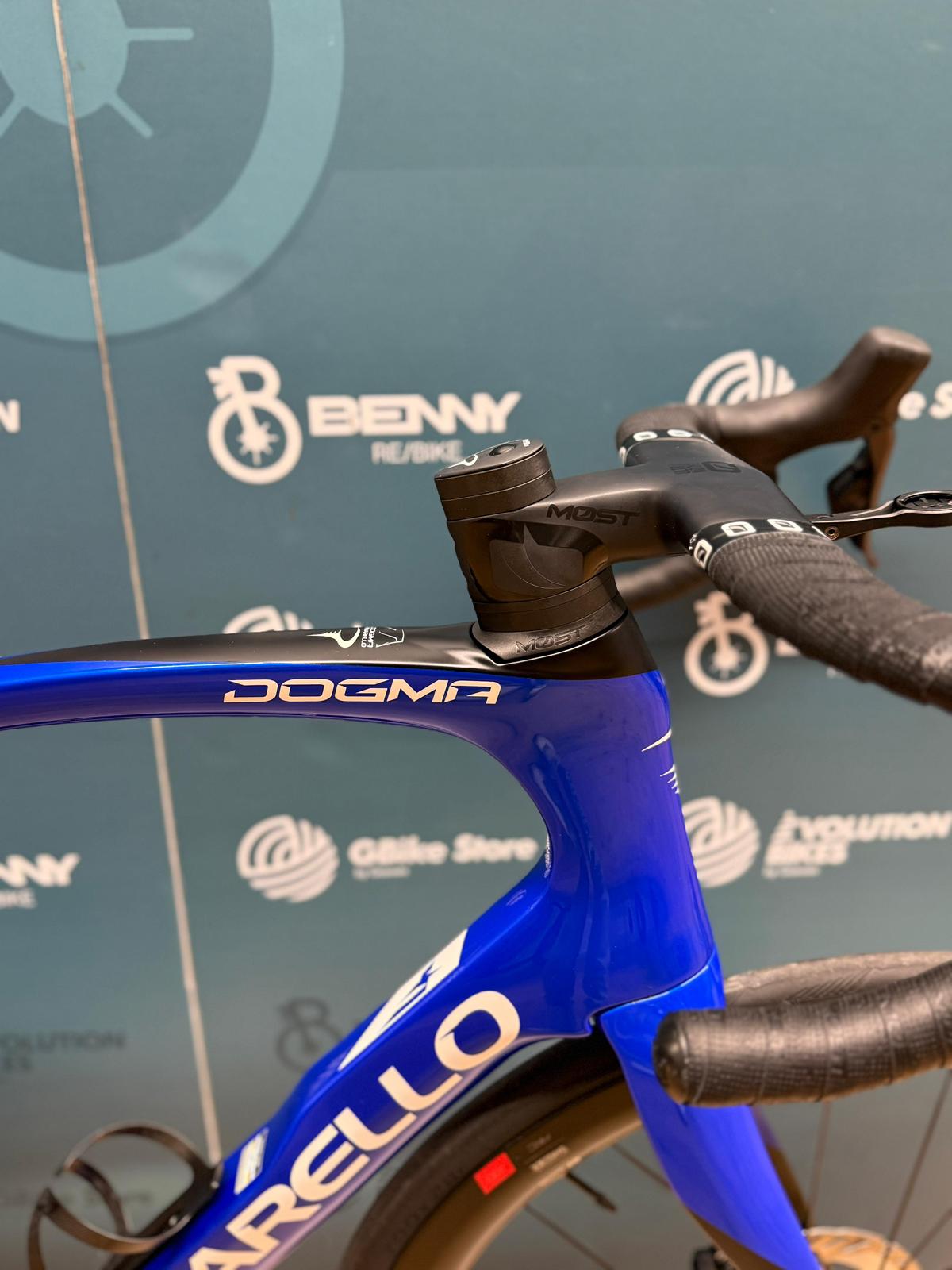 Rozmiar Pinarello Dogma F Ultegra Di2 12V XL - Używany