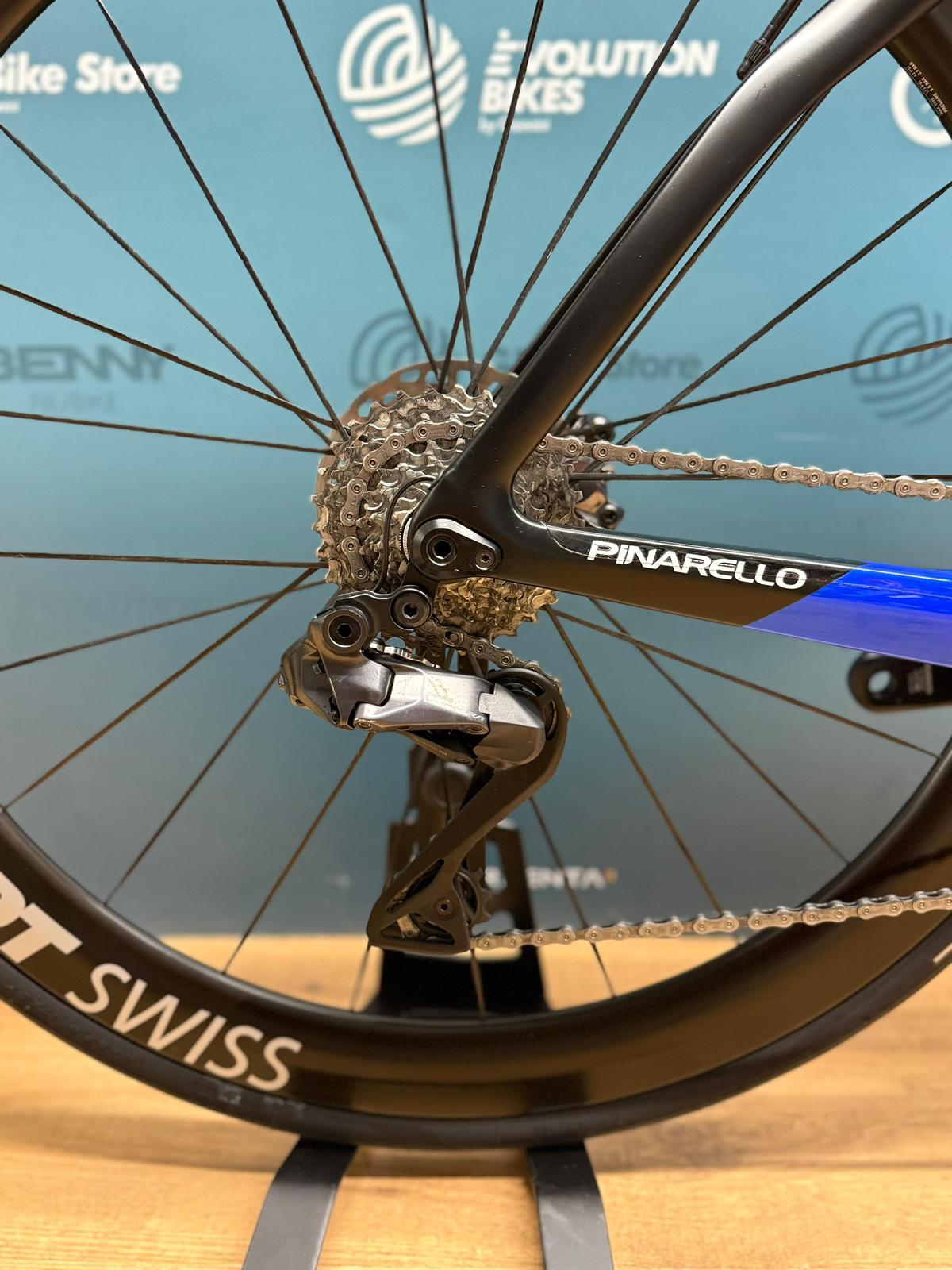 Rozmiar Pinarello Dogma F Ultegra Di2 12V XL - Używany