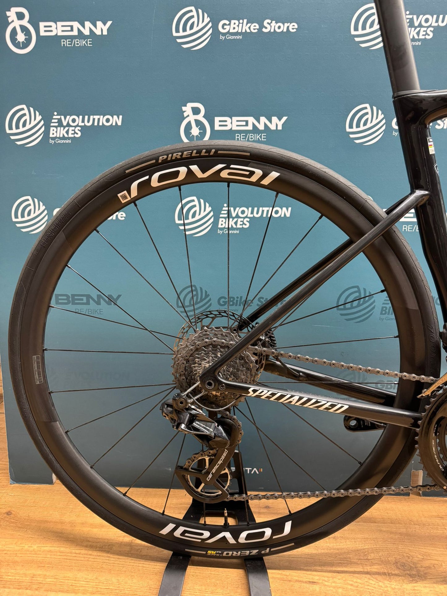 S-Works Tarmac SL8 Dura-Ace Di2 12v Size 56 - Used