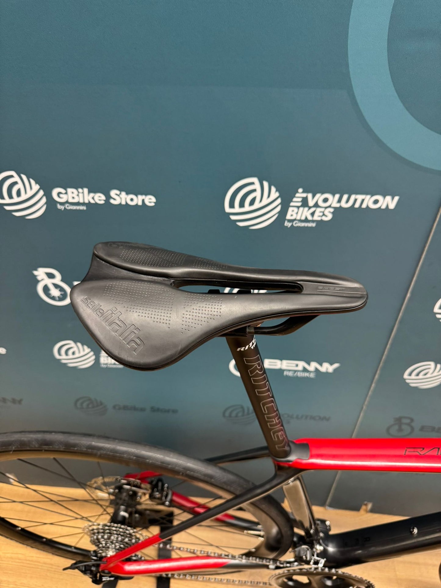 Megamo Raise Disc Cut S - Gebraucht