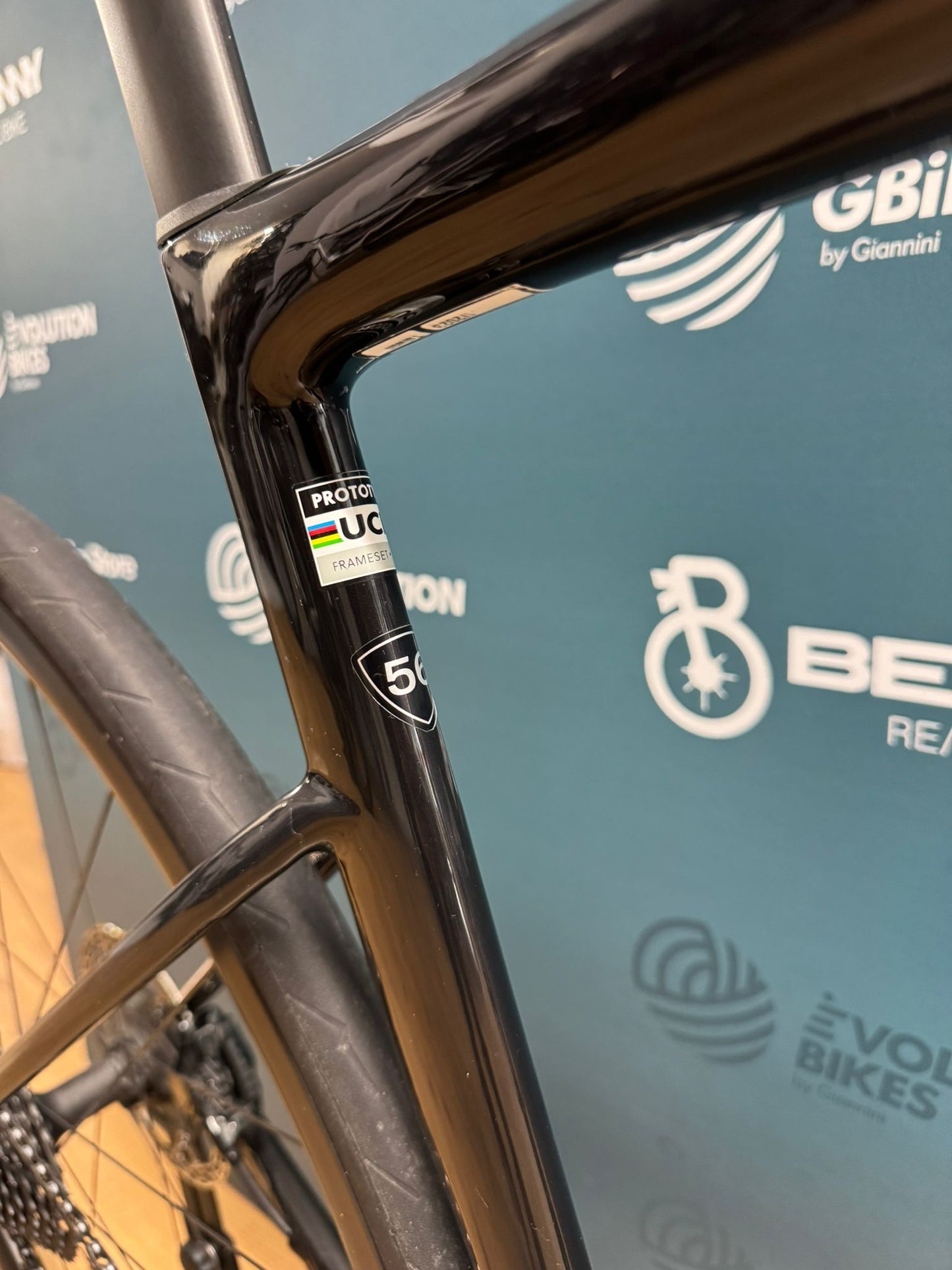 S-Works Tarmac SL8 Dura-Ace Di2 12v Size 56 - Used