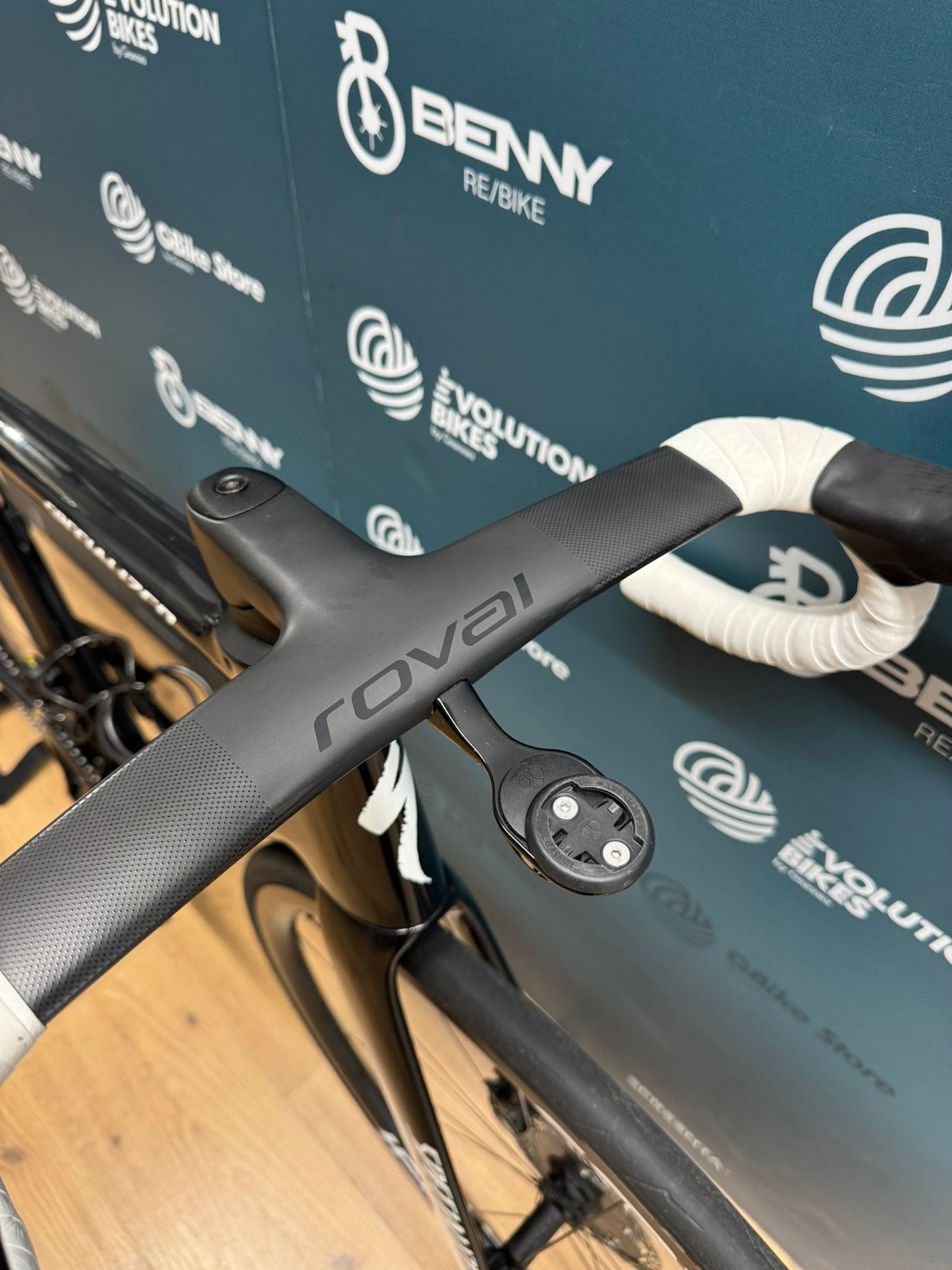 S-Works Tarmac SL8 Dura-Ace Di2 12v Size 56 - Used