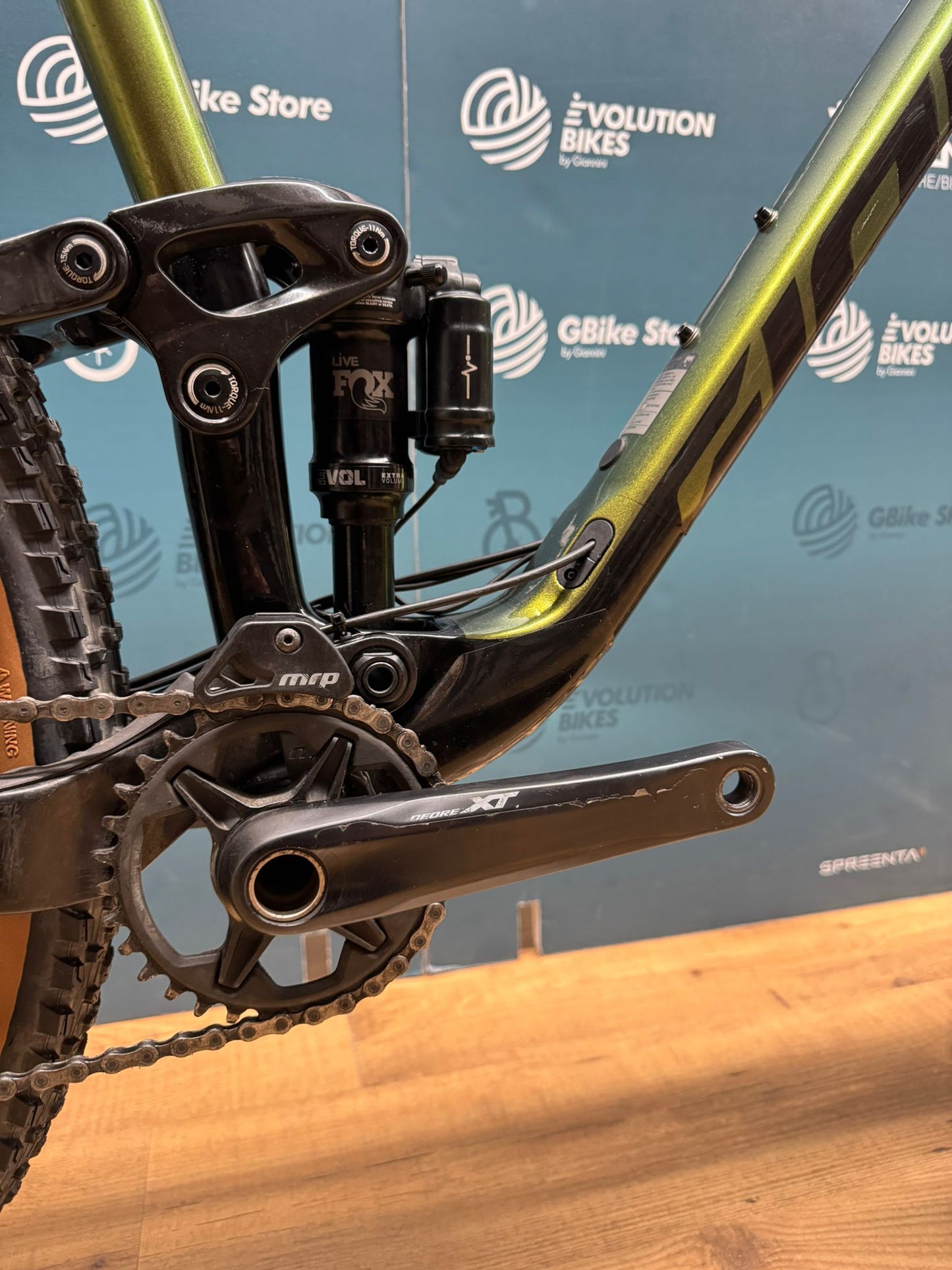 Anthem Gigante Pro 1 Tamaño L - Usado