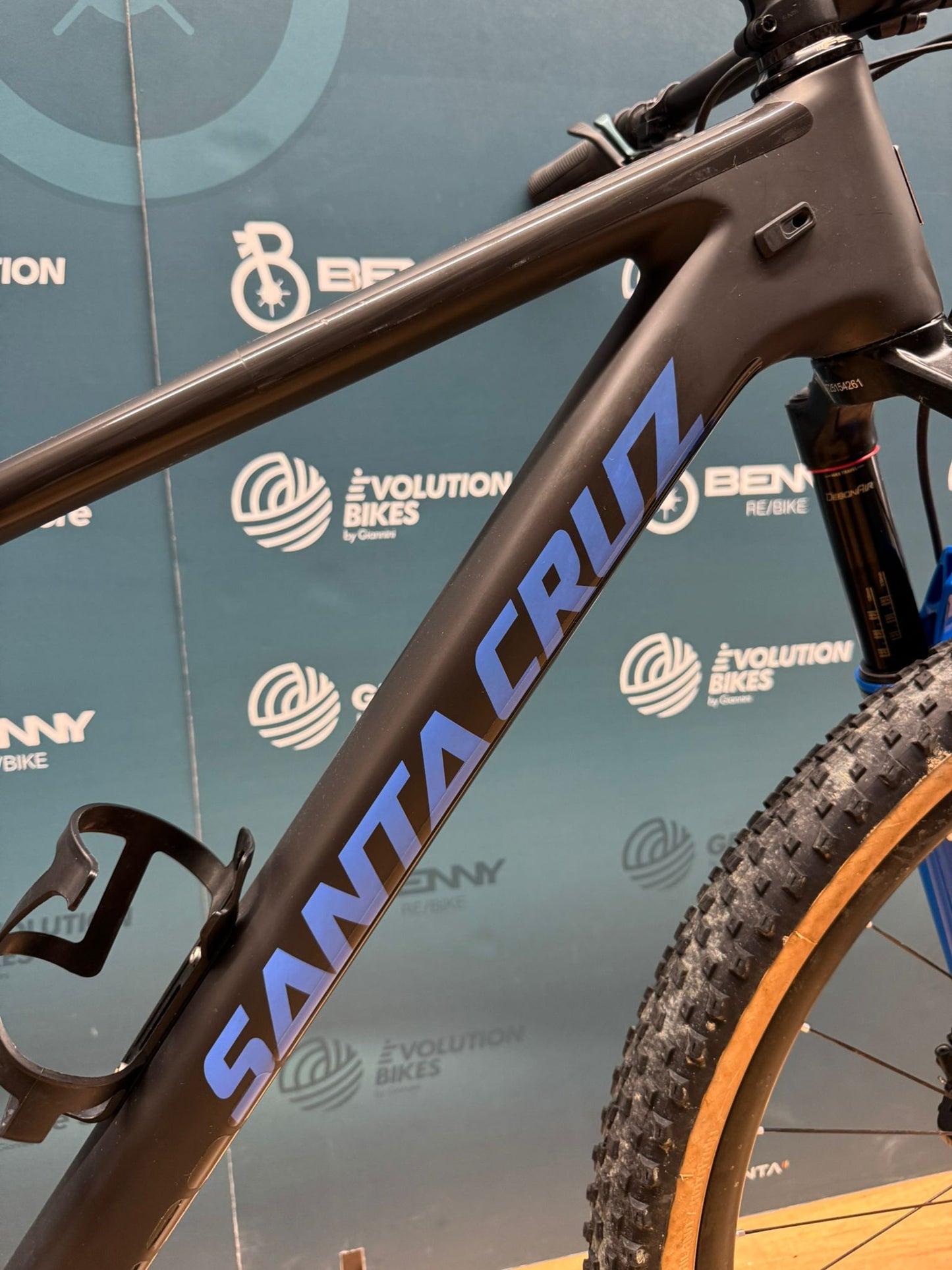 Santa Cruz Highball CC AXS Size L - Used