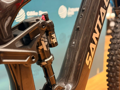 SANTA CRUZ Bullit 4 C 70 - DEMO TEST - Größe M - 312 km