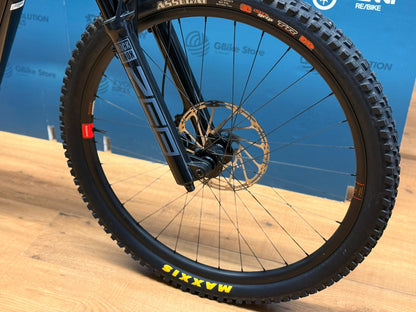 SANTA CRUZ Bullit 4 C 70 - DEMO TEST - Größe M - 312 km