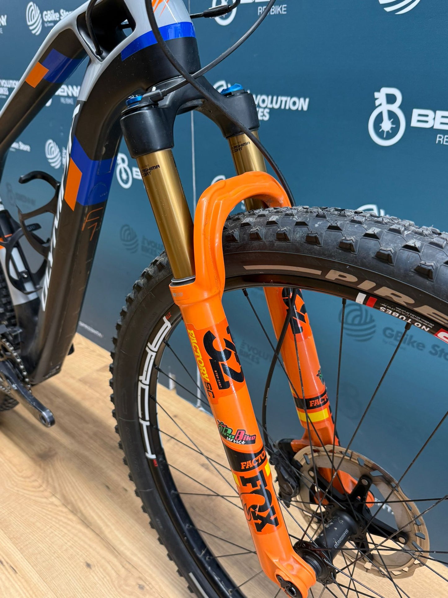 Olympia F1 Size S - Used