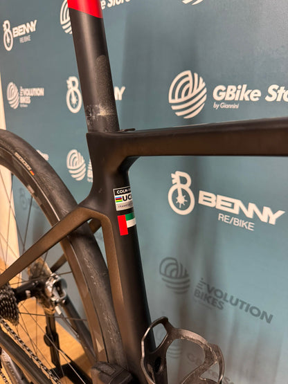 Colnago V4Rs UAE Emirates Red AXS Size 45.5