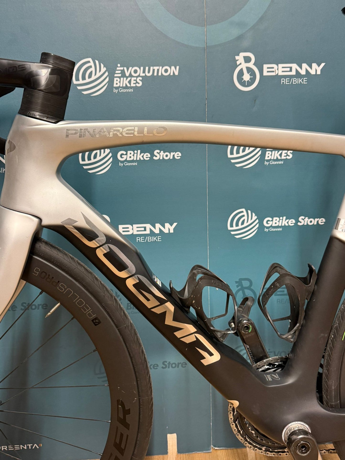 Pinarello Dogma F rozmiar 55 - Używany