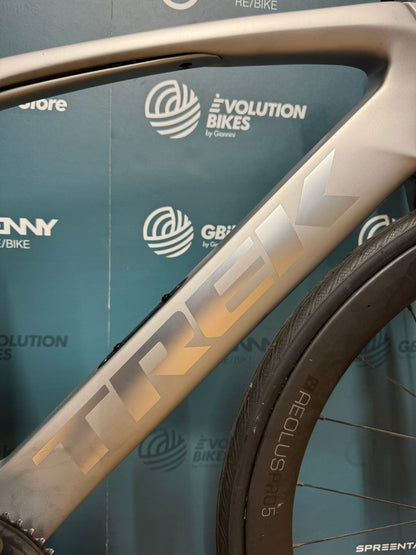 Trek Madone SLR 9 Disco Tamaño 52 - Usado