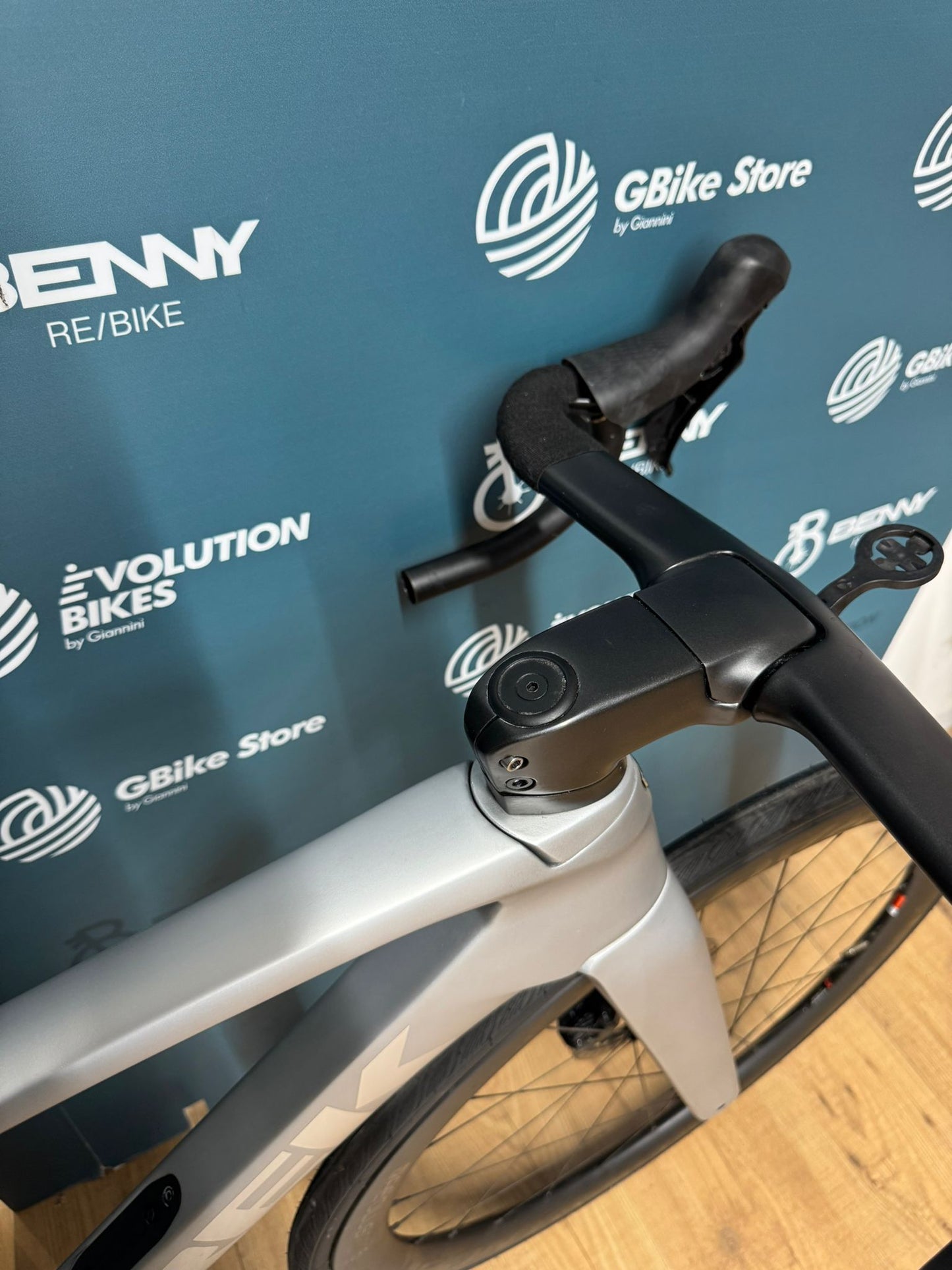 Trek Madone SLR 9 Disco Tamaño 52 - Usado