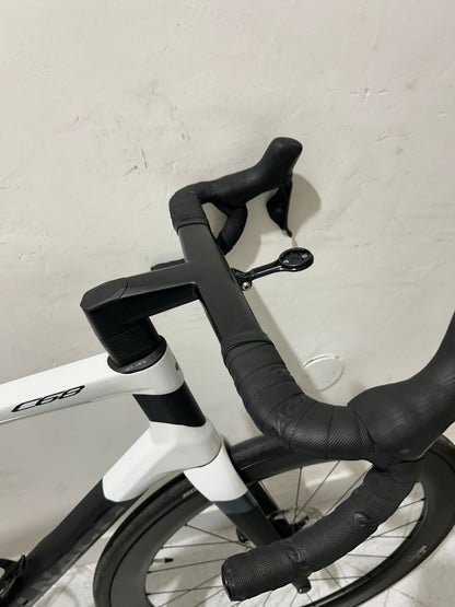 Colnago C68 DISC Ultegra DI2 Tamanho 550 - Usado