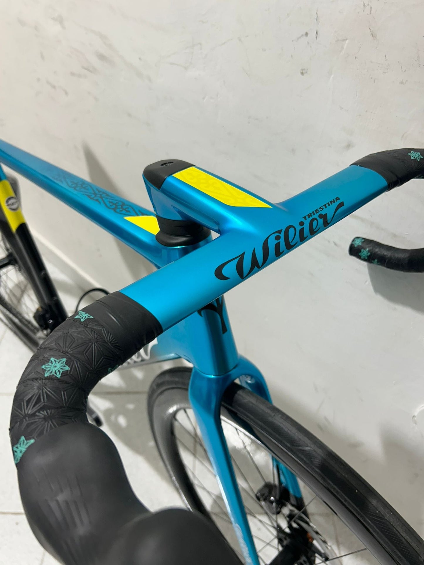 Willer Ribbish SLR -team Astana -maat XL - Gebruikt