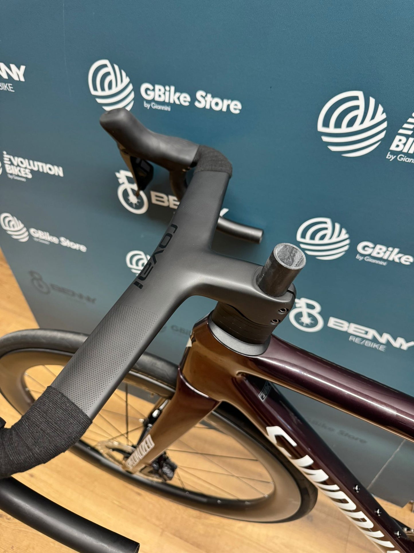 S-Works SL8 Tarmac Dura-Ace Di2 12v Tamaño 52 - Prueba de demostración